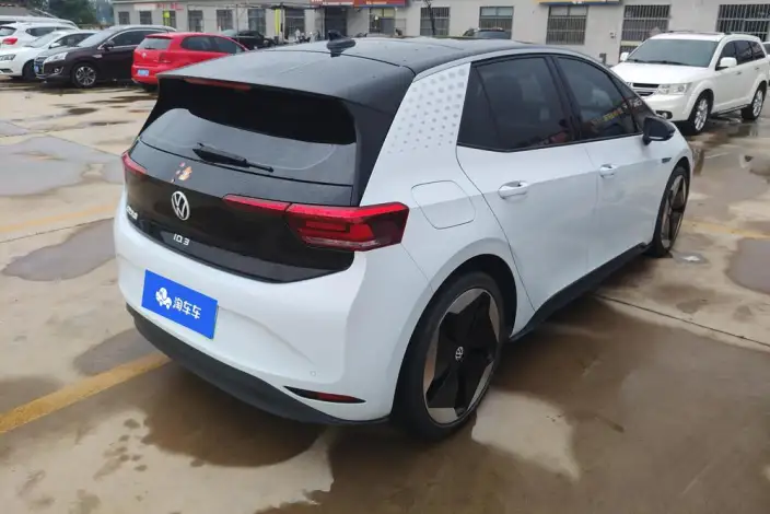 Volkswagen ID.3 2023 Model L Class Model Pure Smart Edition – фото 20