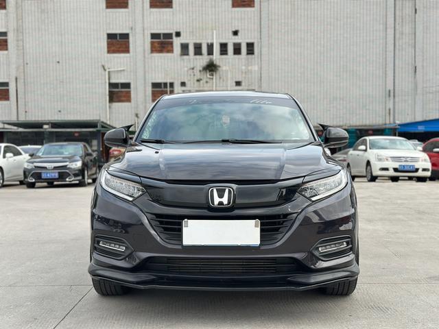 Honda Vezel 2020 220TURBO CVT Luxury – фото 2