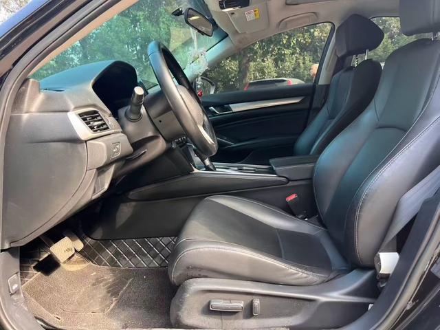 Honda Accord 2022 260TURBO Luxury – фото 4