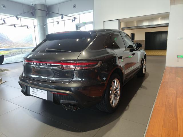 Porsche Macan 2022 Macan 2.0T – фото 6