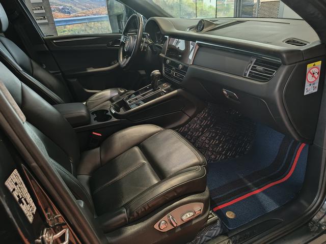 Porsche Macan 2022 Macan 2.0T – фото 8