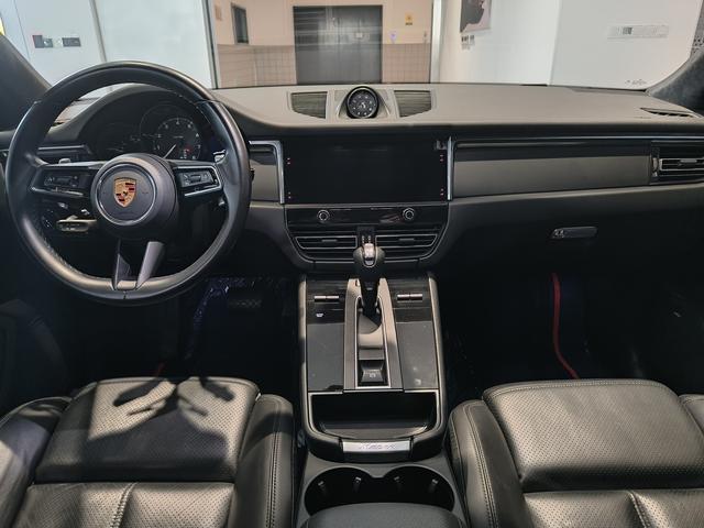 Porsche Macan 2022 Macan 2.0T – фото 9