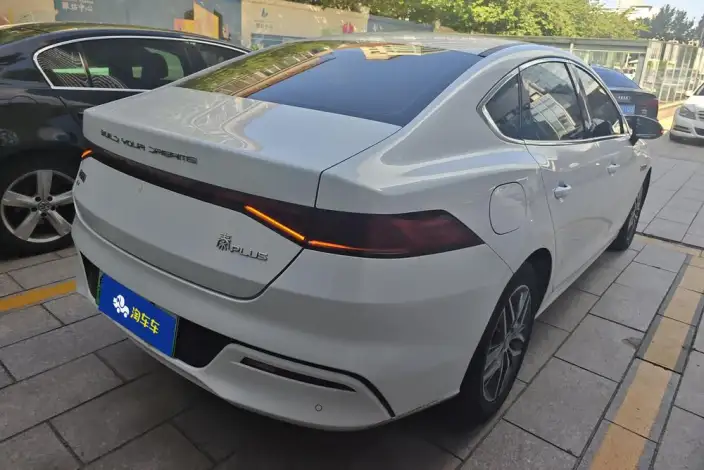 Qin Plus EV 2021 Model 500KM Luxury Model – фото 3