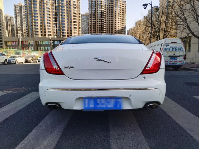 Jaguar XJ 2011 модификация XJL 3.0 Panorama Business Edition – фото 3
