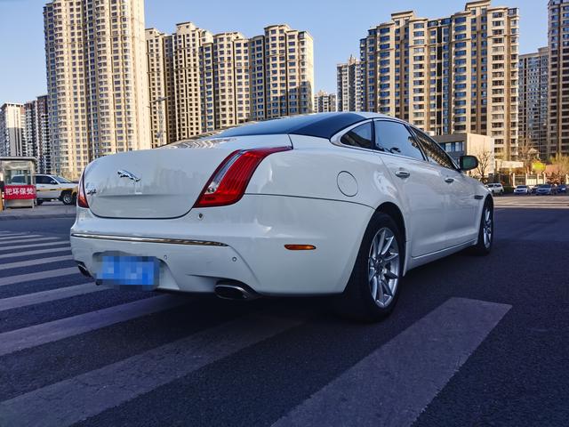 Jaguar XJ 2011 модификация XJL 3.0 Panorama Business Edition – фото 4