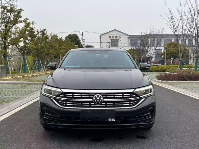 Volkswagen Sagitar 2023 300TSI DSG Beyond – фото 2