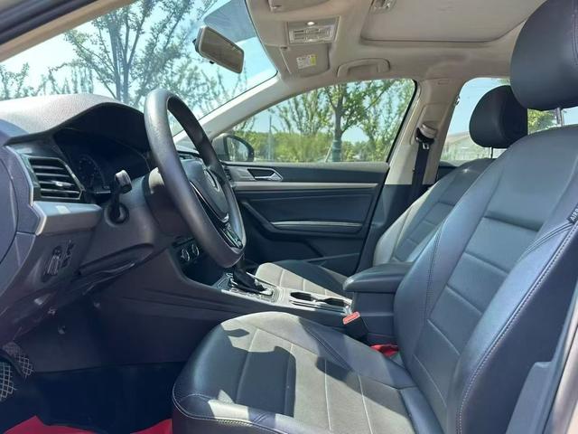Volkswagen Lavida 2018 1.5L Automatic Comfort China V – фото 4