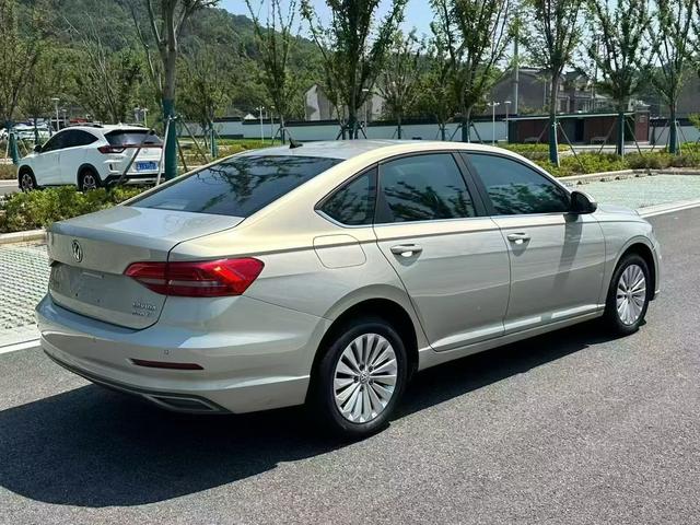 Volkswagen Lavida 2018 1.5L Automatic Comfort China V – фото 7
