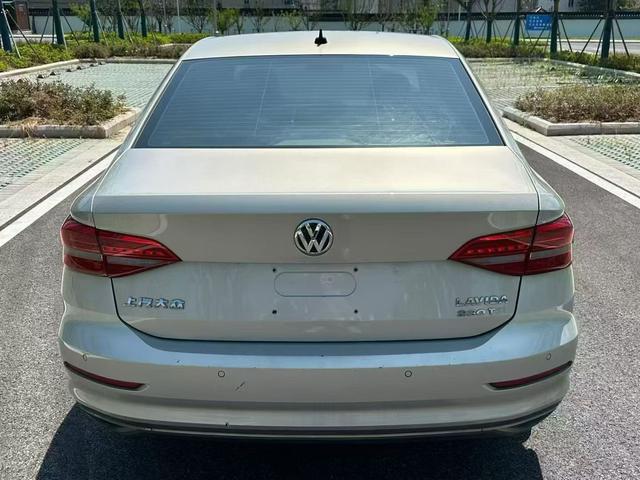 Volkswagen Lavida 2018 1.5L Automatic Comfort China V – фото 8