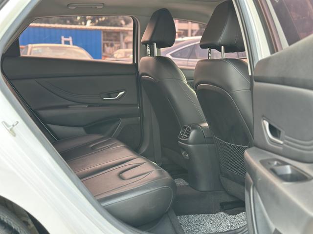 Hyundai Elantra 2022 1.5L CVT GLX Elite – фото 7