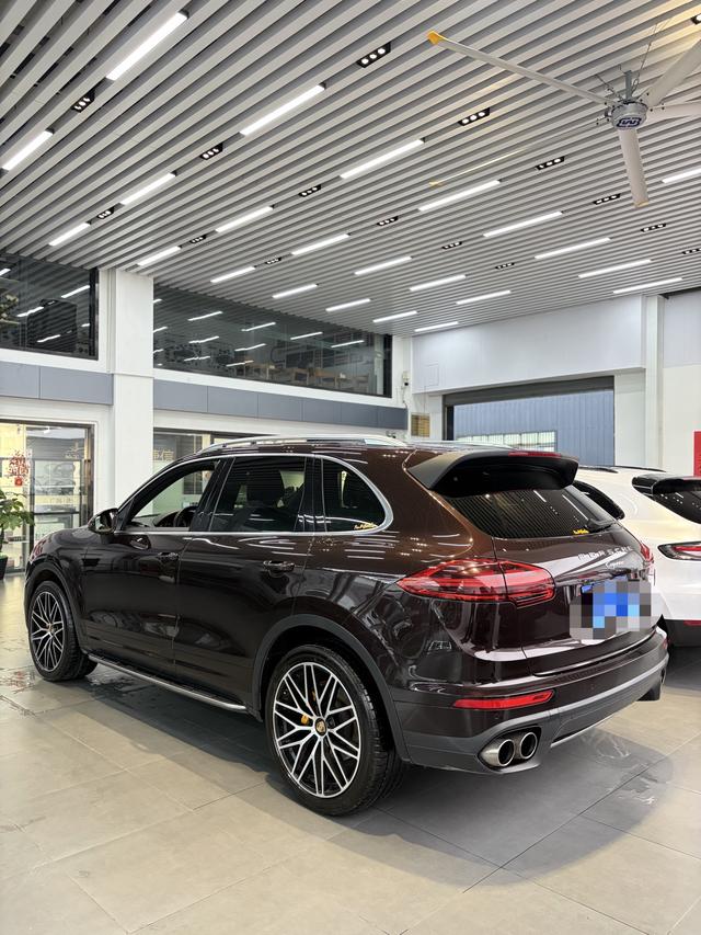 Porsche Cayenne 2015 Cayenne 3.0T – фото 4