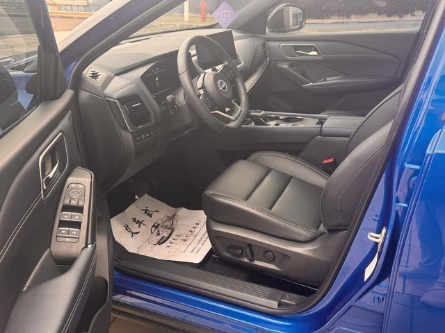 Nissan Qashqai Раздел 2023 1.3T Ultimate Edition – фото 8