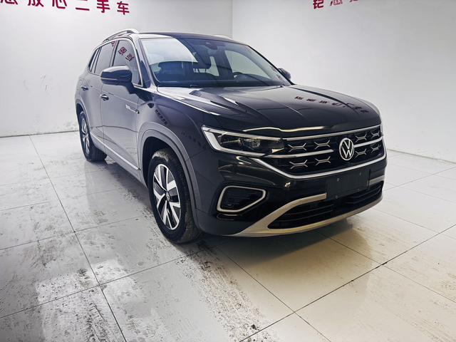 Volkswagen Tayron 2023 280TSI 2WD Luxury Plus Advanced – фото 3