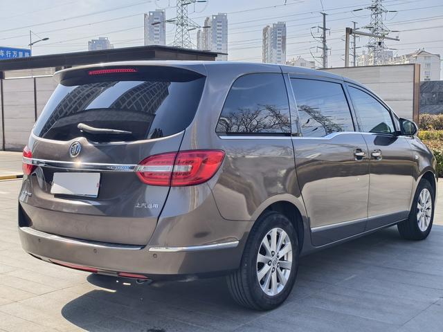 Buick GL8 2017 25S Luxury China V – фото 6