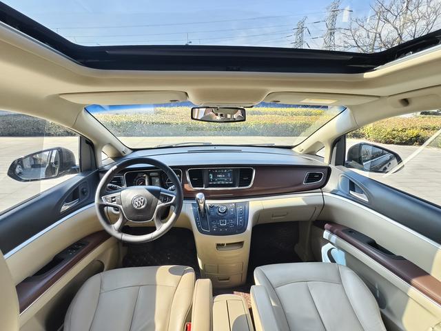 Buick GL8 2017 25S Luxury China V – фото 9