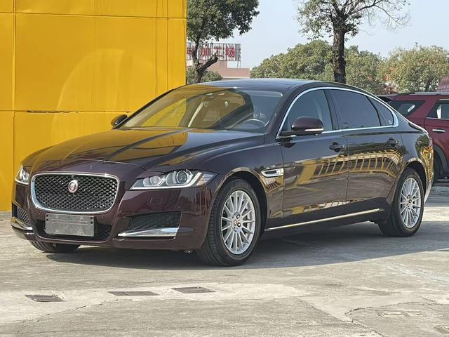 Jaguar XFL 2017 XFL 2.0T 200PS Elegance – фото 1