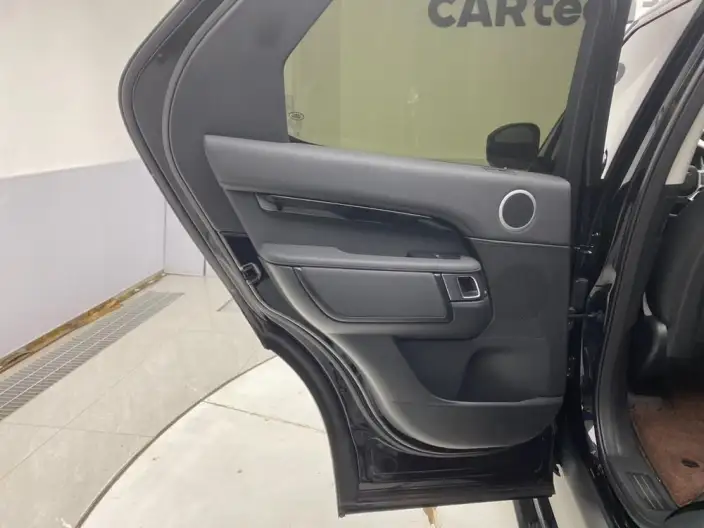 Land Rover Discovery 2024 Model 360PS S – фото 28
