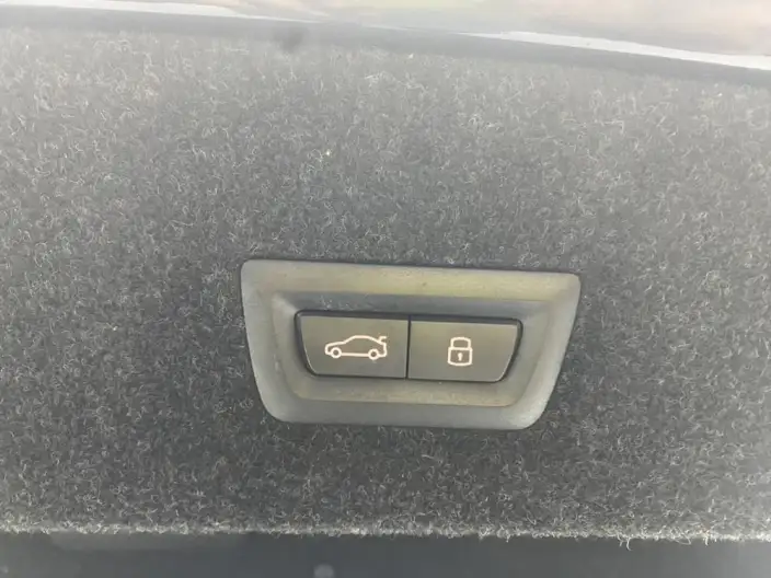 BMW 3 Series 2025 Model 325Li M Sports Set – фото 11