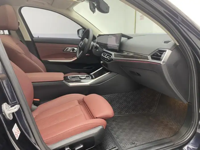 BMW 3 Series 2025 Model 325Li M Sports Set – фото 15