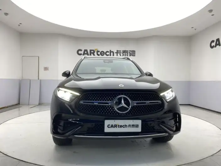 Mercedes-Benz GLC 2023 Model Facelift GLC 300 L 4MATIC Dynamic Model 7 seat – фото 2