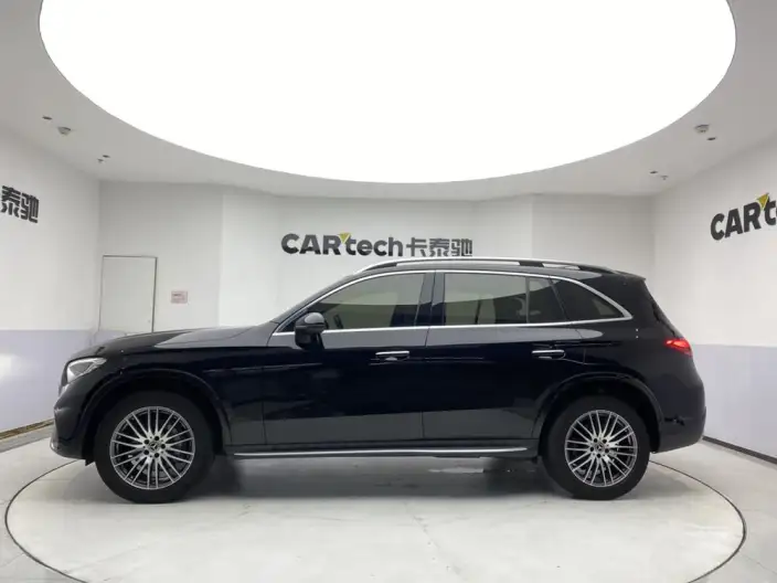 Mercedes-Benz GLC 2023 Model Facelift GLC 300 L 4MATIC Dynamic Model 7 seat – фото 4