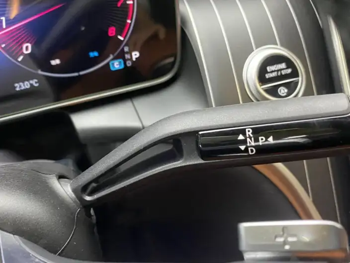 Mercedes-Benz GLC 2023 Model Facelift GLC 300 L 4MATIC Dynamic Model 7 seat – фото 24