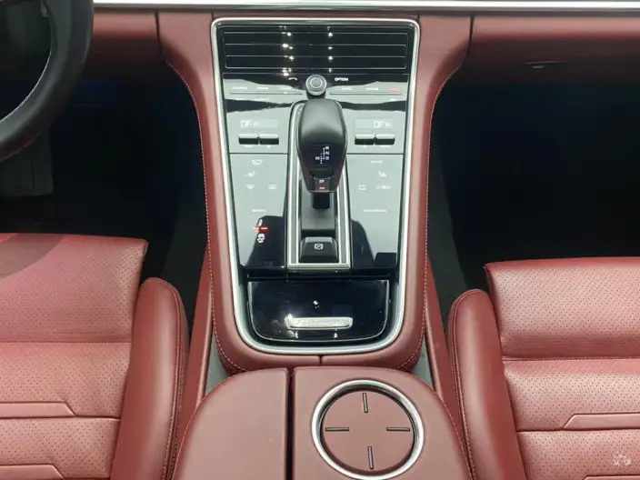 Panamera 2021 Model Panamera Executive Extended Edition 2.9T – фото 22