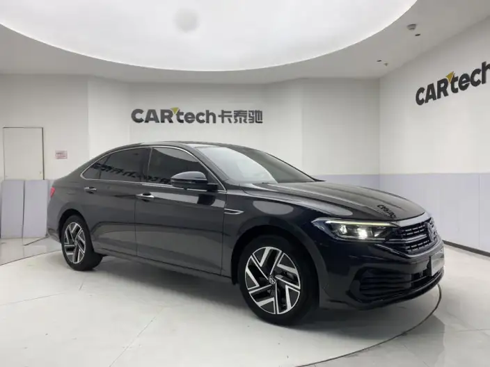 Volkswagen Sagitar 2025 Model 300TSI DSG Beyond Edition – фото 3