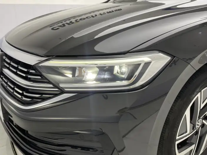 Volkswagen Sagitar 2025 Model 300TSI DSG Beyond Edition – фото 11