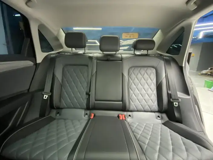 Volkswagen Sagitar 2025 Model 300TSI DSG Beyond Edition – фото 24