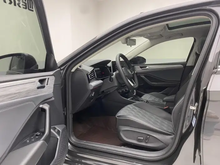 Volkswagen Sagitar 2025 Model 300TSI DSG Beyond Edition – фото 50