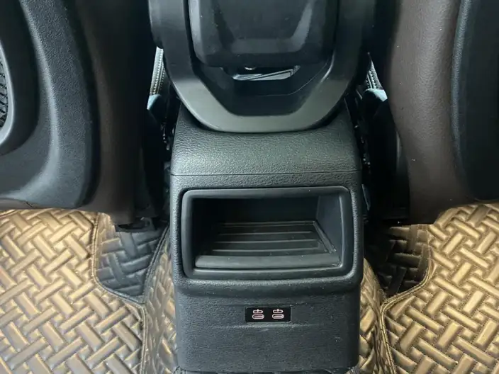 BMW X1 2021 Model sDrive20Li Fashion Model – фото 13