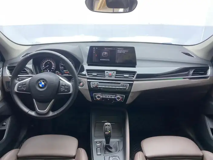 BMW X1 2021 Model sDrive20Li Fashion Model – фото 16