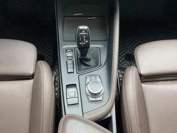 BMW X1 2021 Model sDrive20Li Fashion Model – фото 20
