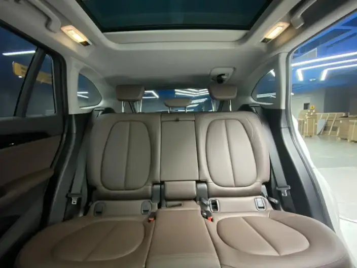 BMW X1 2021 Model sDrive20Li Fashion Model – фото 24