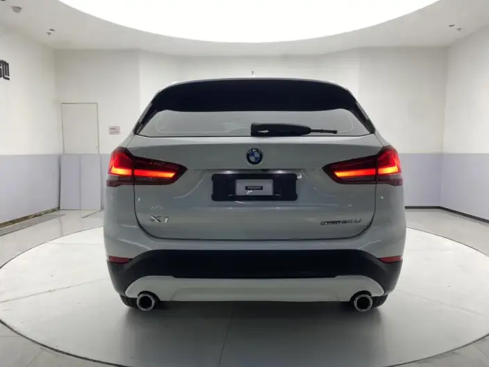 BMW X1 2021 Model sDrive20Li Fashion Model – фото 35