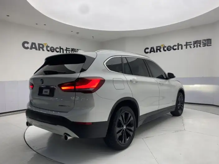 BMW X1 2021 Model sDrive20Li Fashion Model – фото 36