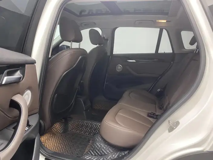 BMW X1 2021 Model sDrive20Li Fashion Model – фото 52
