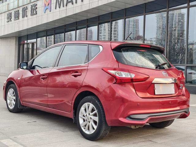 Nissan Tiida 2016 1.6L CVT Cool Move – фото 4