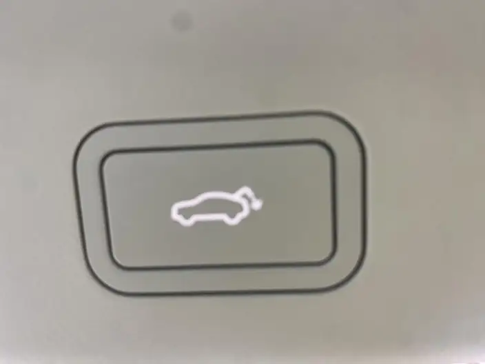 Volvo EM90 2025 Model Ultra VI seat – фото 16