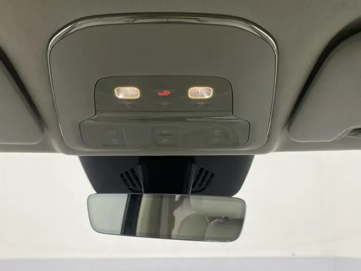 Volvo EM90 2025 Model Ultra VI seat – фото 16