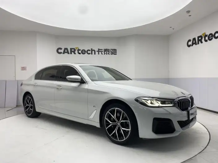 BMW 5 Series 2023 Model 530Li Exclusive Model M Sports Set – фото 3