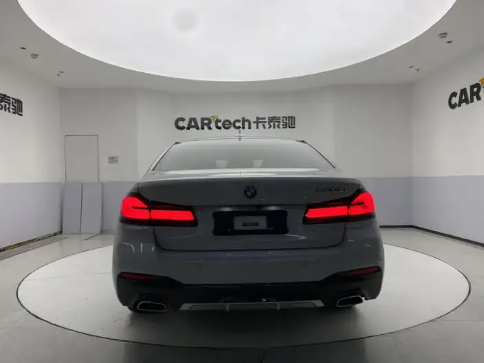 BMW 5 Series 2023 Model 530Li Exclusive Model M Sports Set – фото 36