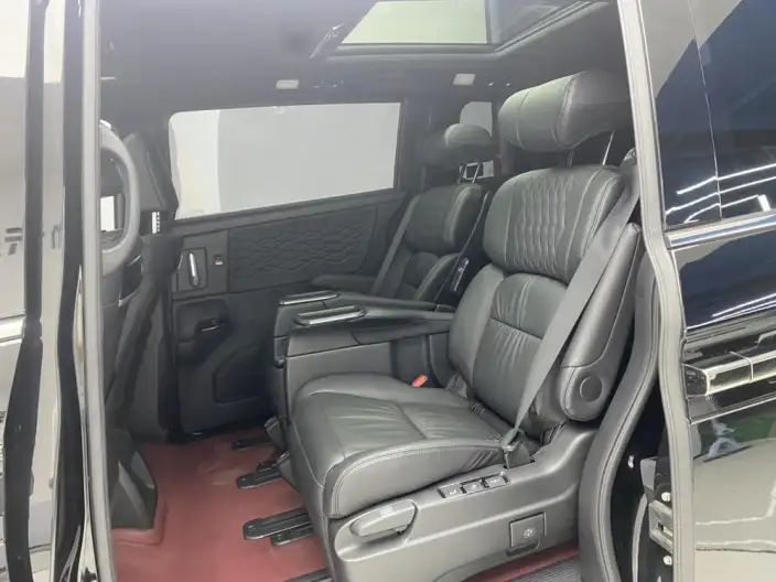 Honda Elysion 2024 Model 2.0L e:HEV Deluxe Edition – фото 27