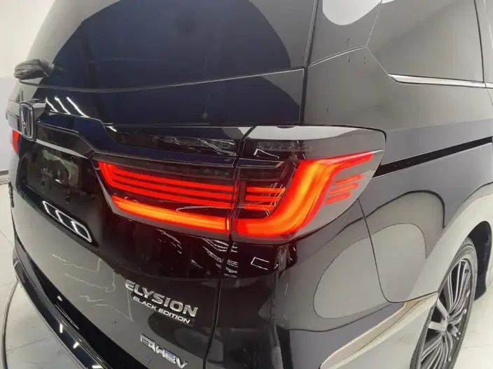 Honda Elysion 2024 Model 2.0L e:HEV Deluxe Edition – фото 42
