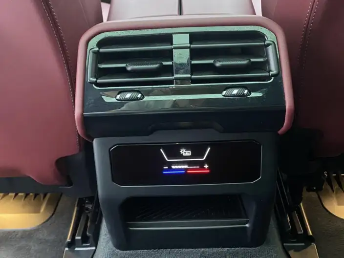 BMW i5 2024 Model eDrive35L M Sports Set – фото 16