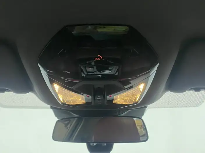 BMW i5 2024 Model eDrive35L M Sports Set – фото 19