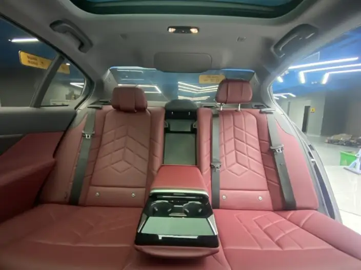 BMW i5 2024 Model eDrive35L M Sports Set – фото 55