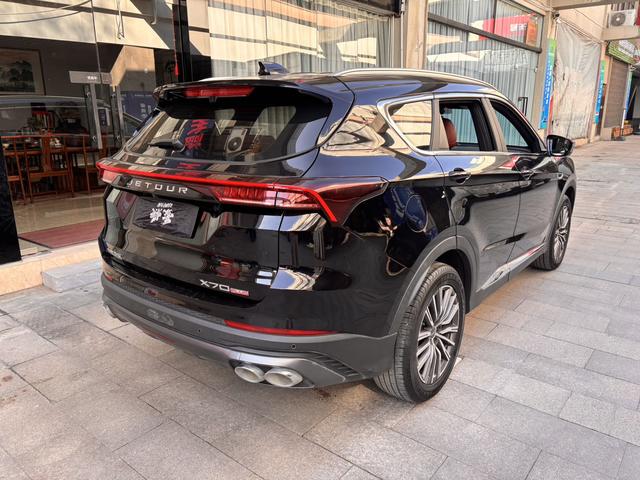 Jetour X70 PLUS 2022 1.5T CVT Mountain 5-seat – фото 7