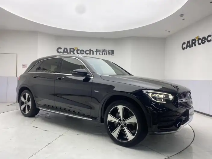 Mercedes-Benz GLC 2022 Model Facelift GLC 300 L 4MATIC Dynamic Model Collector Edition – фото 3